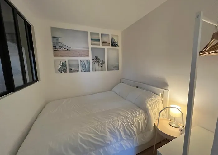 Entre La Lagune Et La Avec Piscine, Direct Plage, Vue Partielle Appartement